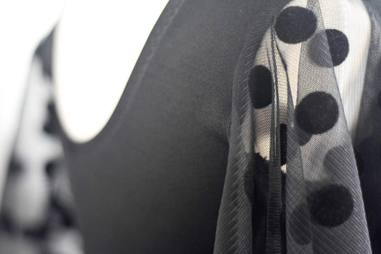 Tinuta de antrenament Alix (fusta si top/body)